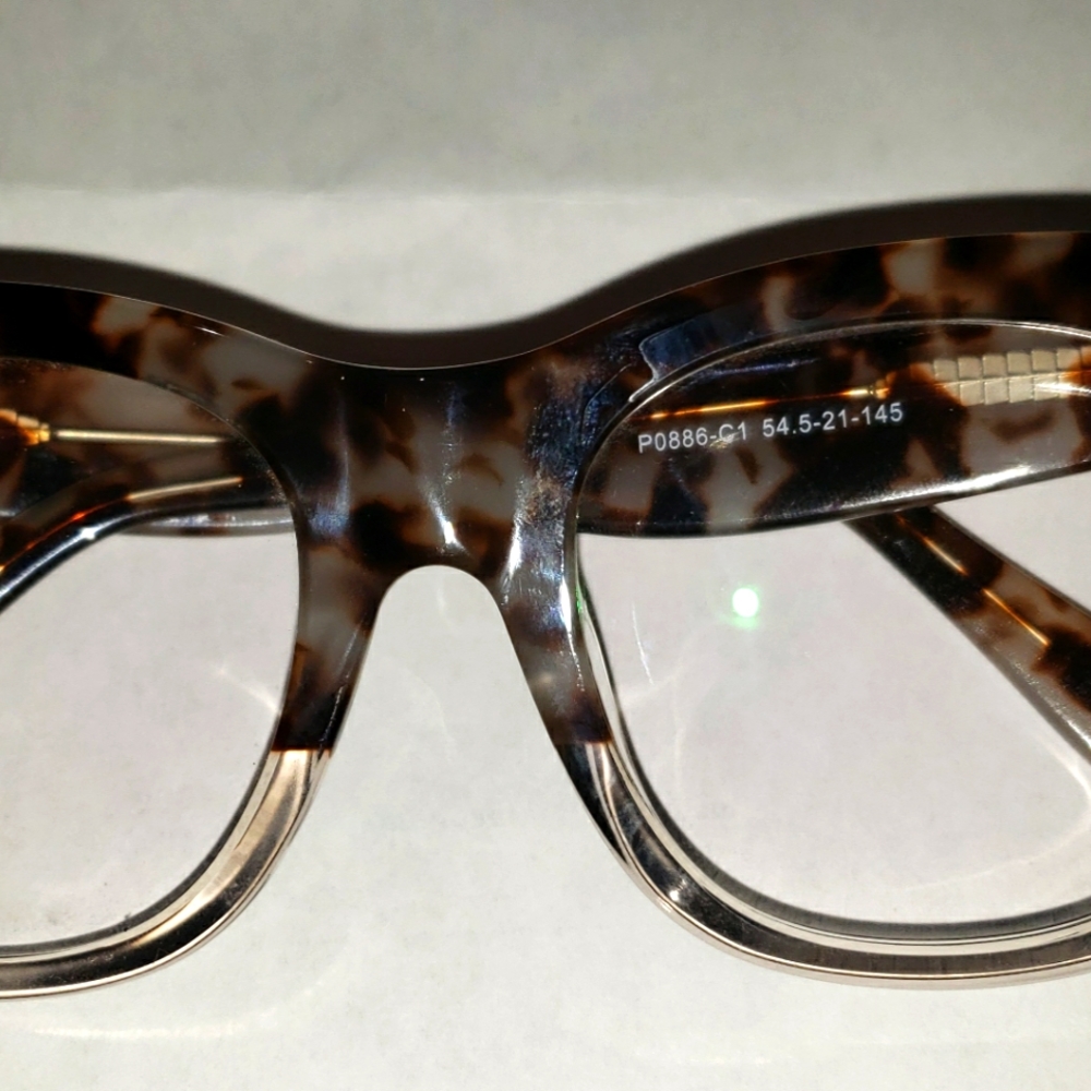 Blue light glasses